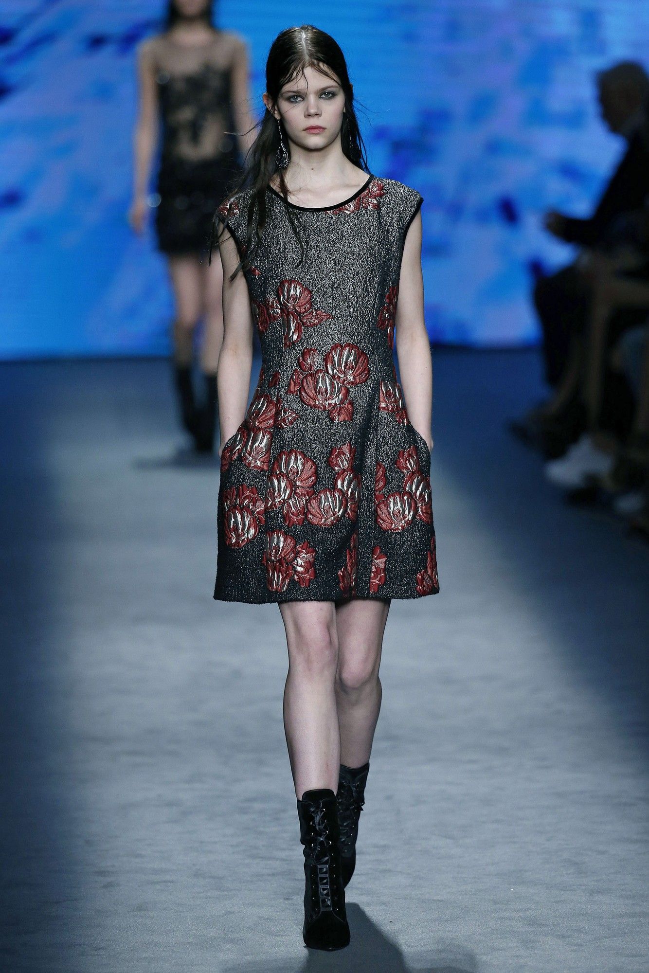 Коллекция Alberta Ferretti прет-а-порте сезона осень-зима 2016-2017_16