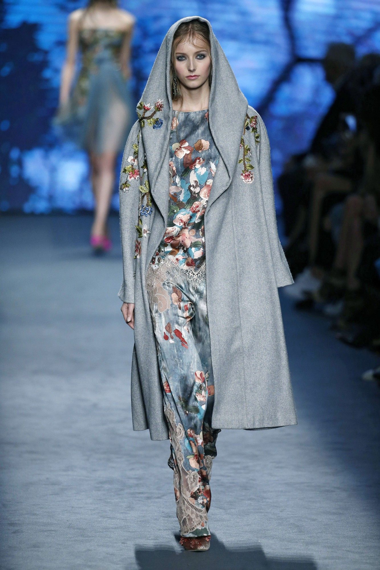 Коллекция Alberta Ferretti прет-а-порте сезона осень-зима 2016-2017_24