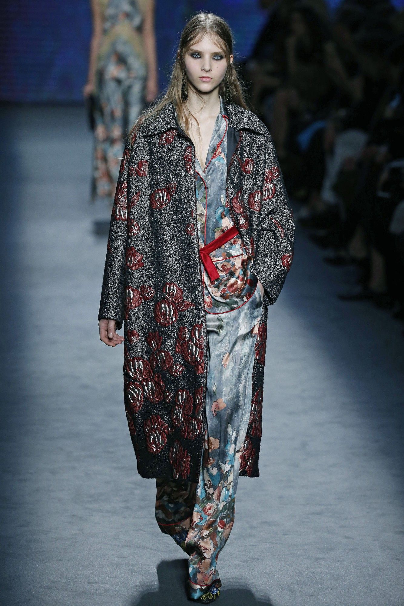 Коллекция Alberta Ferretti прет-а-порте сезона осень-зима 2016-2017_21