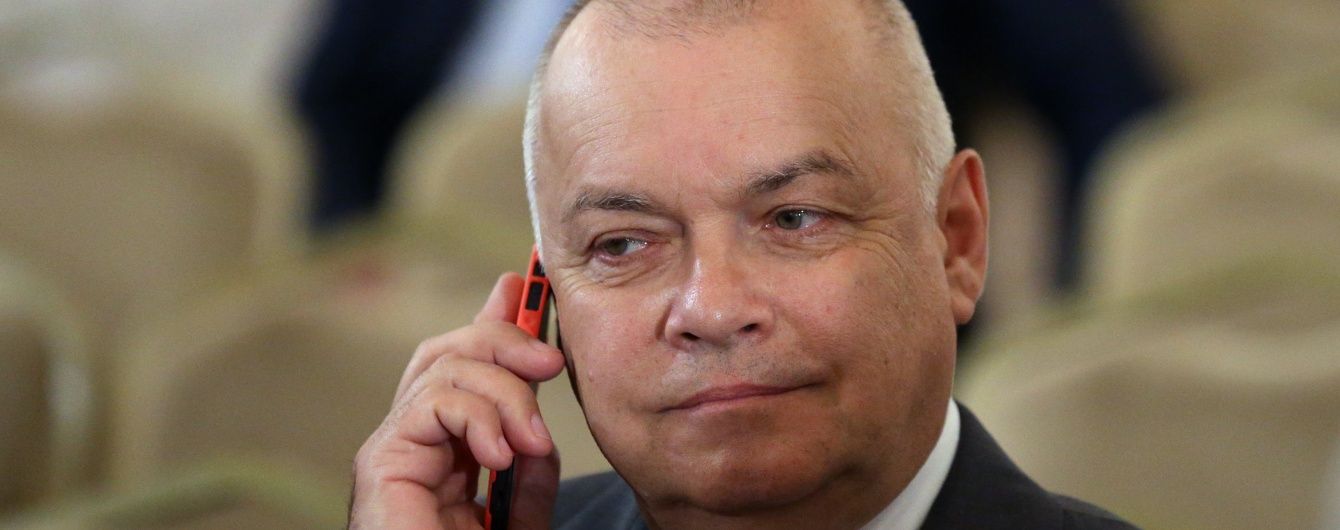 "Сексот і негідник": у Росії через брехню посварилися пропагандисти Кисельов і Гусєв