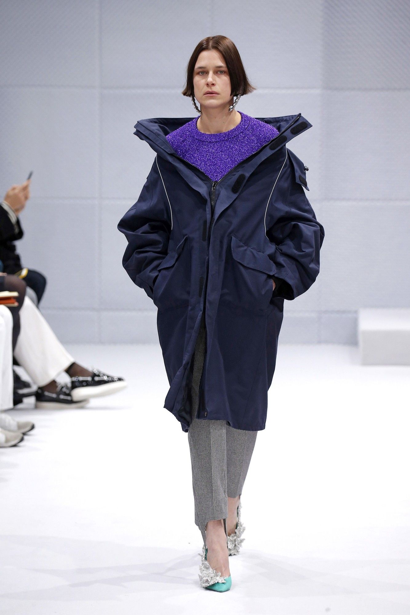 Коллекция Balenciaga прет-а-порте сезона осень-зима 2016-2017_12
