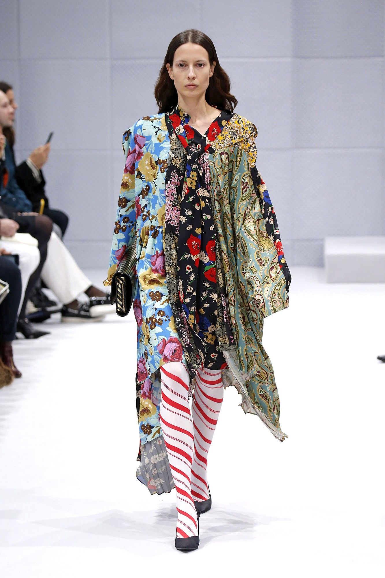 Коллекция Balenciaga прет-а-порте сезона осень-зима 2016-2017_31