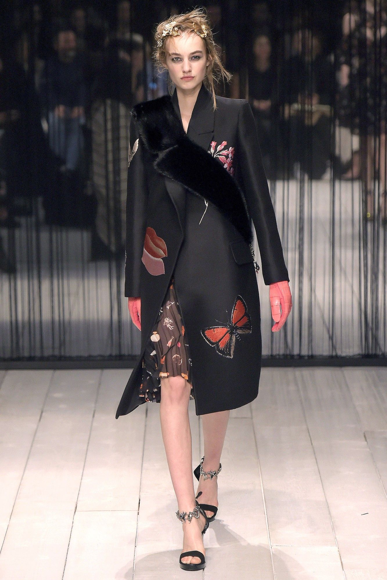 Коллекця Alexander McQueen прет-а-порте сезона осень-зима 2016-2017_2