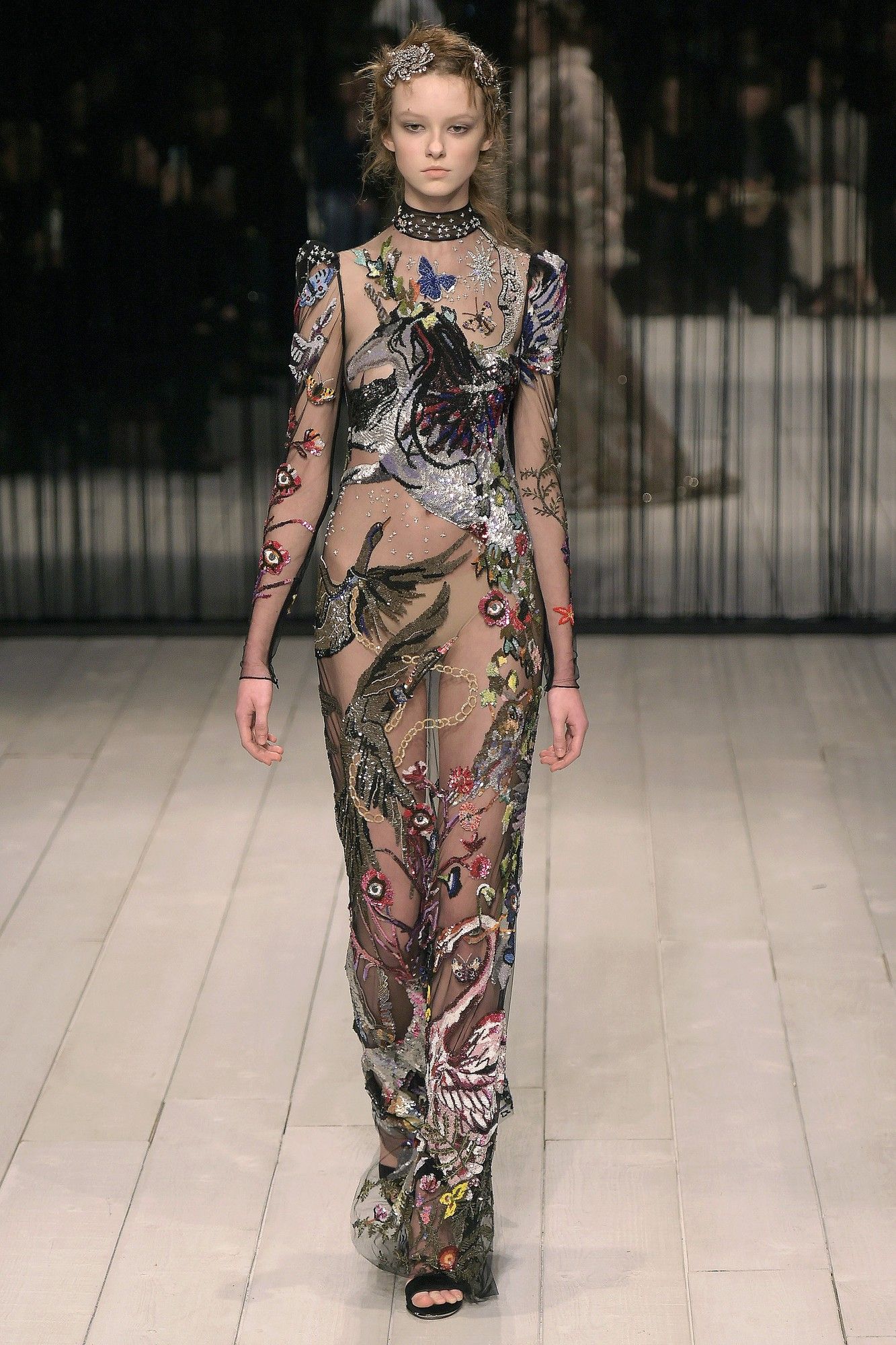 Коллекця Alexander McQueen прет-а-порте сезона осень-зима 2016-2017_38