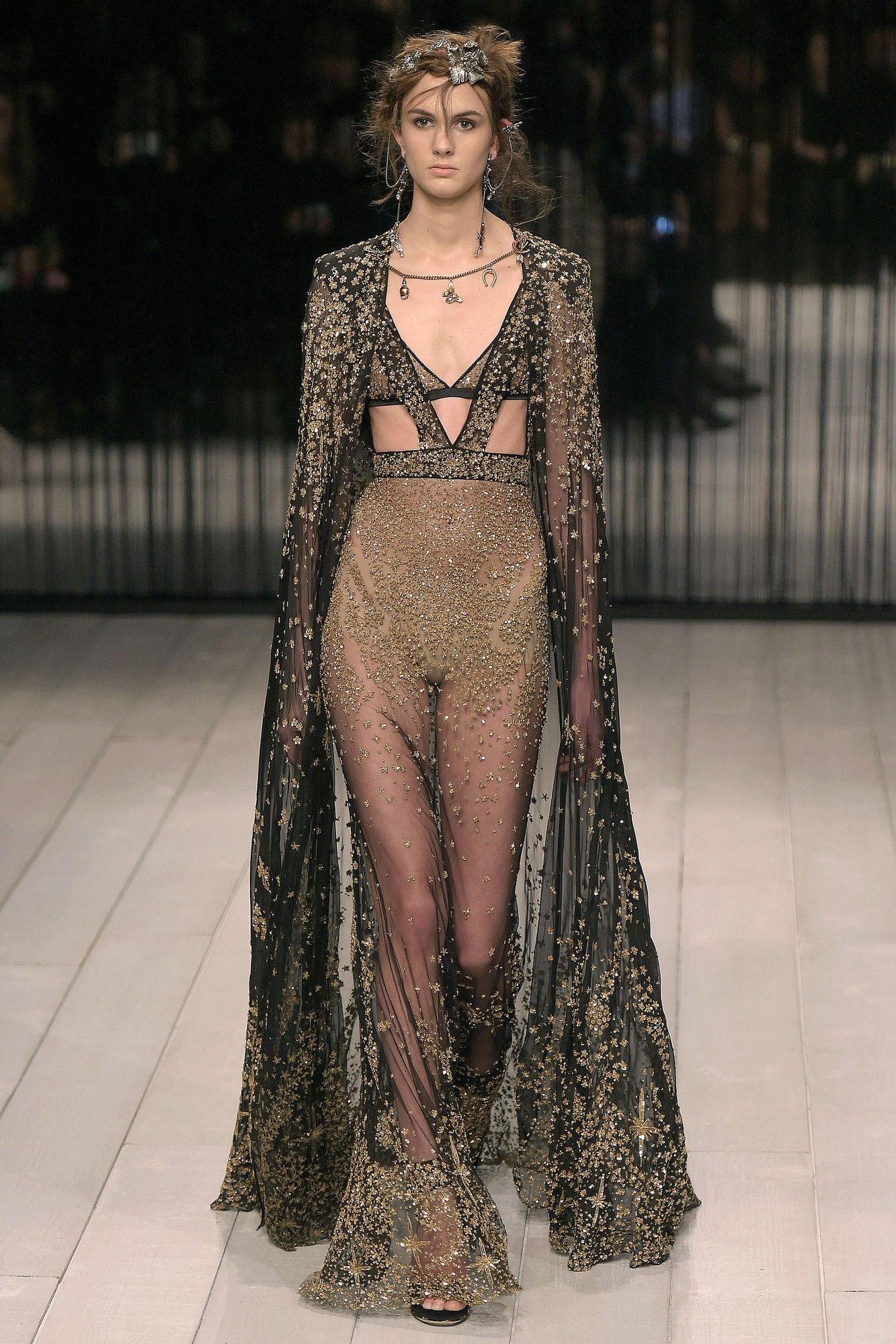Коллекця Alexander McQueen прет-а-порте сезона осень-зима 2016-2017_34