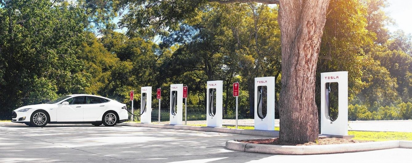 Депутати ВР запропонували скасувати ПДВ на ввезення електрокарів