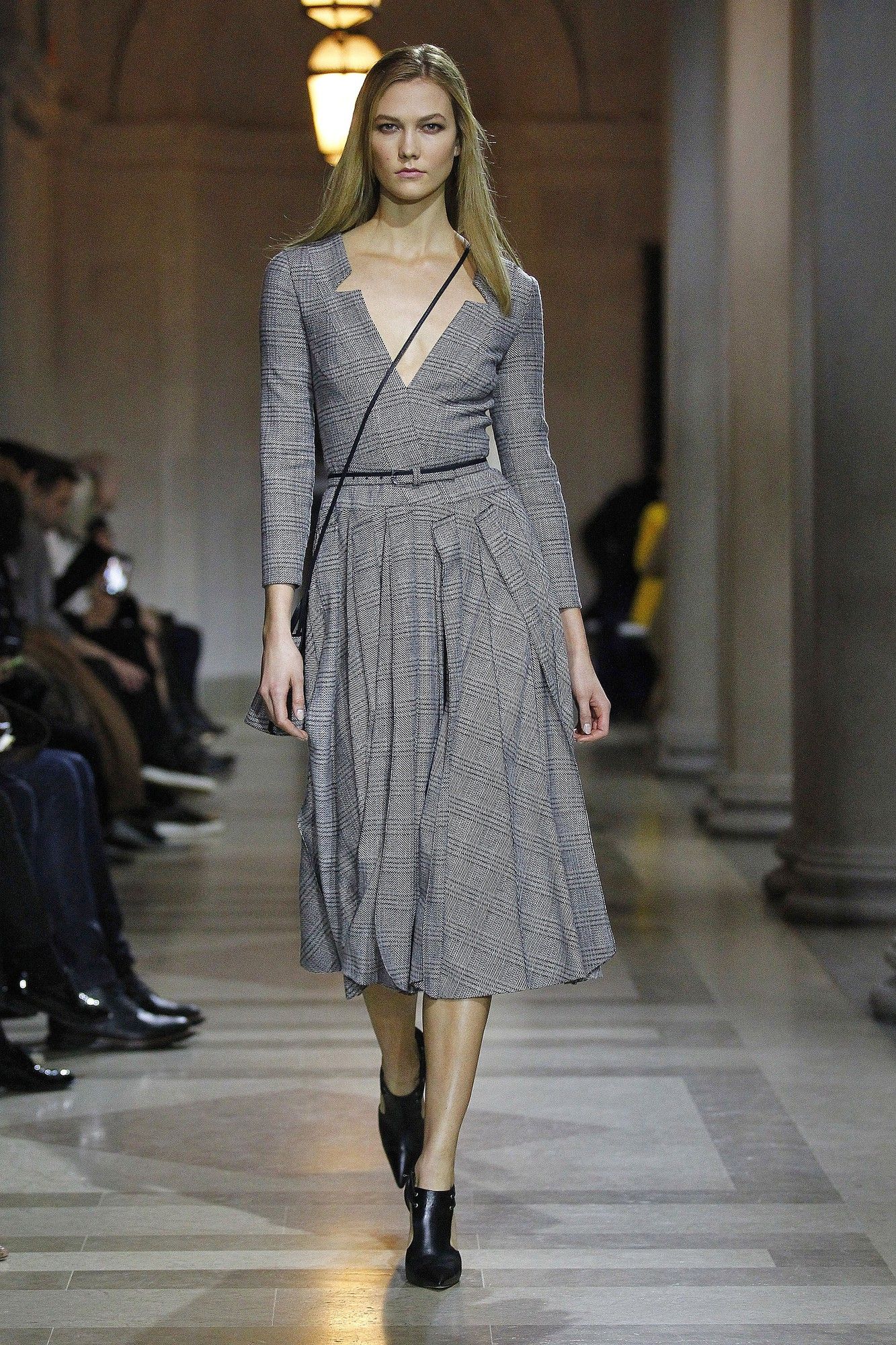 Коллекция Carolina Herrera прет-а-порте сезона осень-зима 2016-2017_1