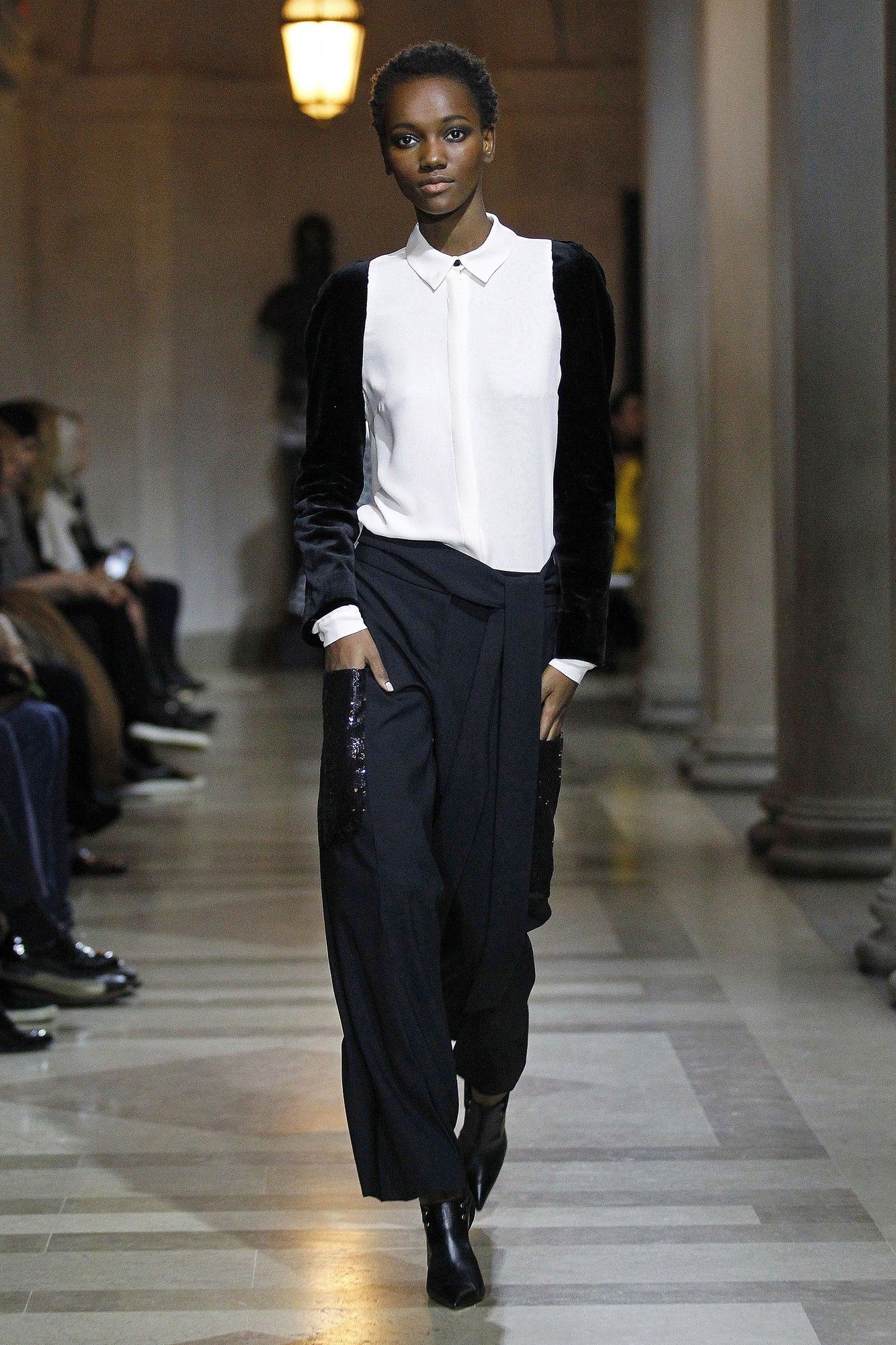 Коллекция Carolina Herrera прет-а-порте сезона осень-зима 2016-2017_20
