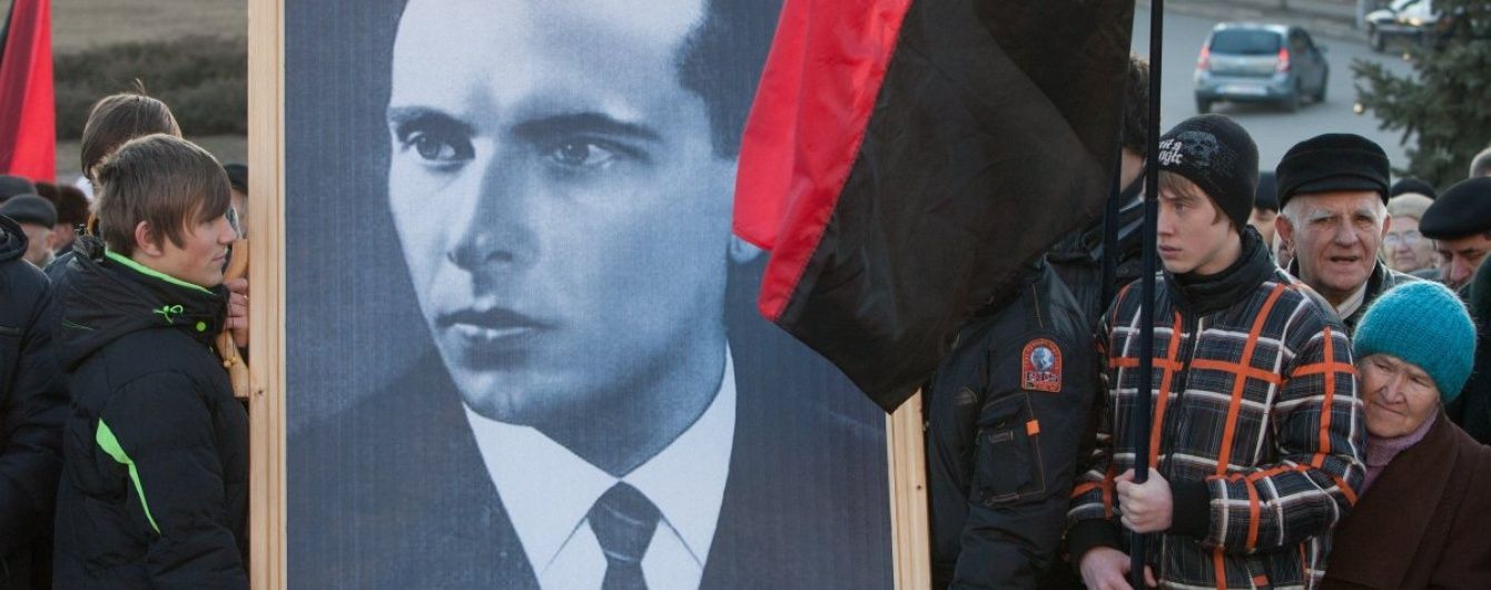 Свои герои – Кадыров против Бандеры