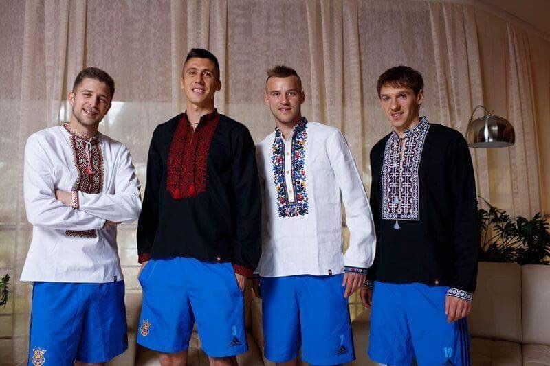 Збірна України у вишиванках