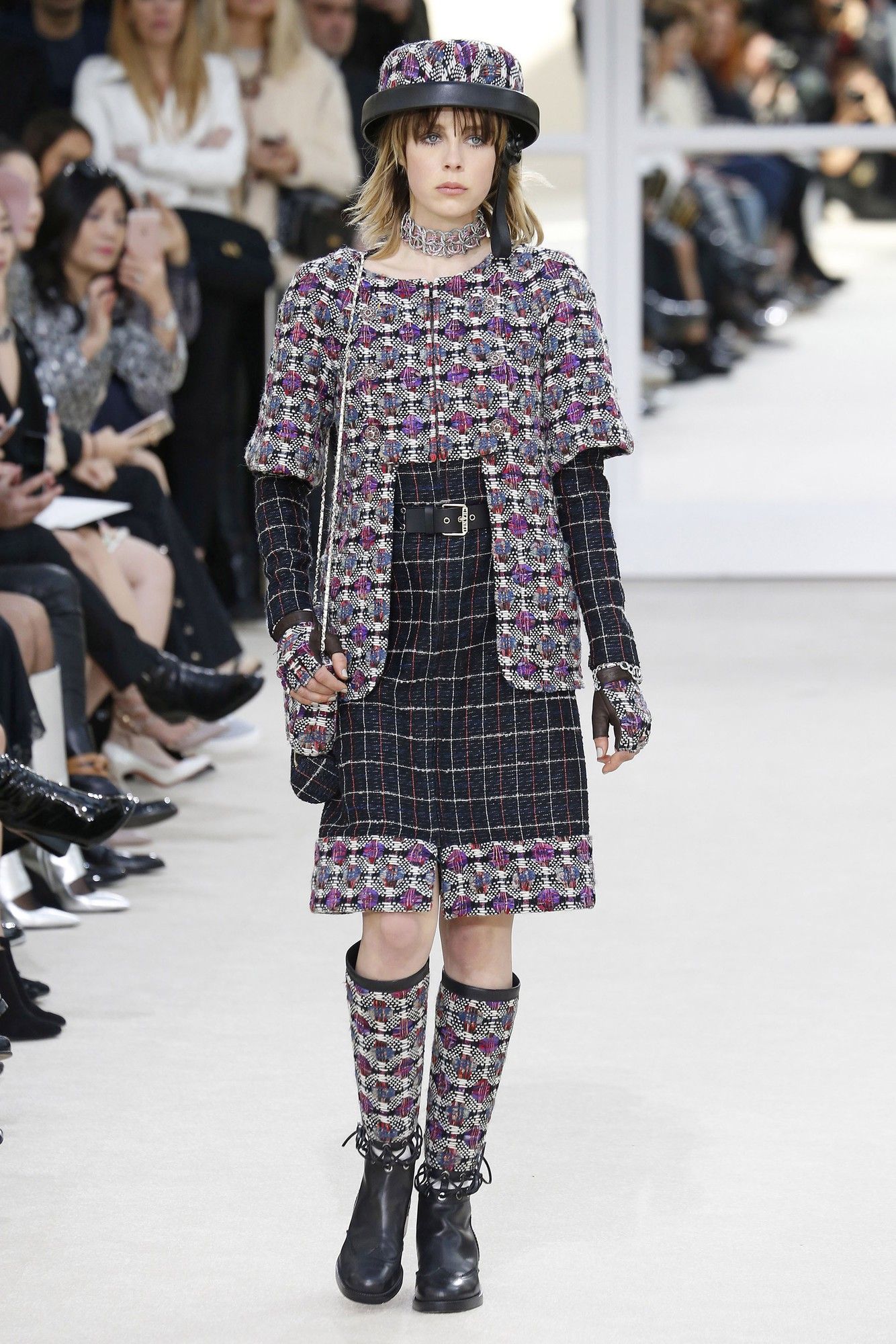 Коллекция Chanel прет-а-порте сезона осень-зима 2016-2017_2