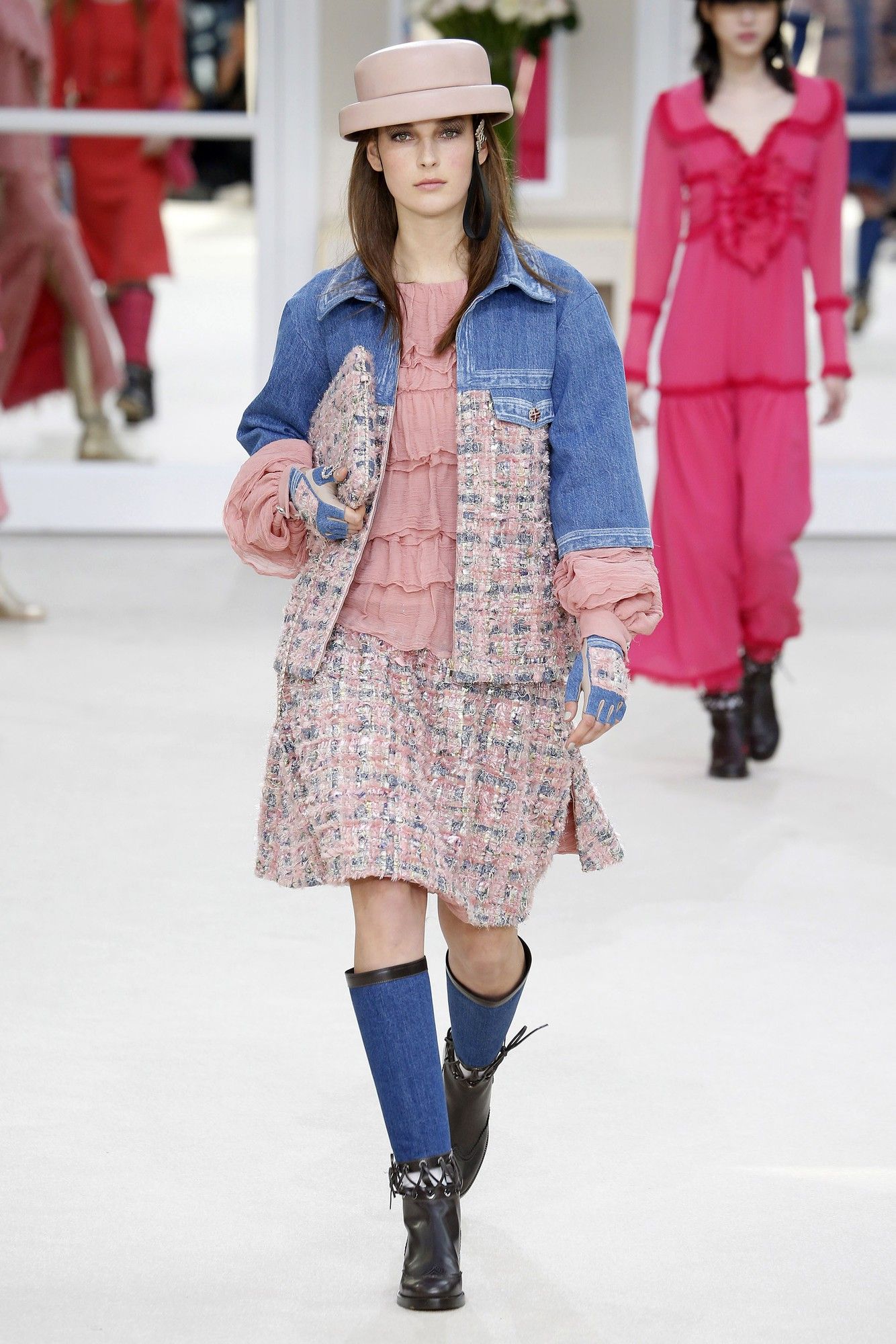 Коллекция Chanel прет-а-порте сезона осень-зима 2016-2017_12