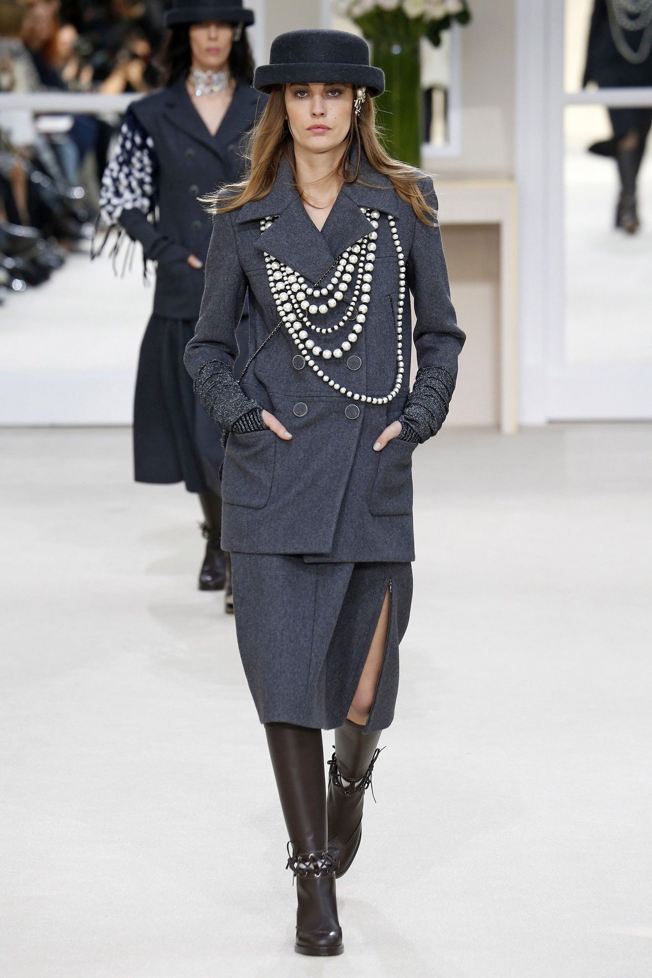 Коллекция Chanel прет-а-порте сезона осень-зима 2016-2017_41