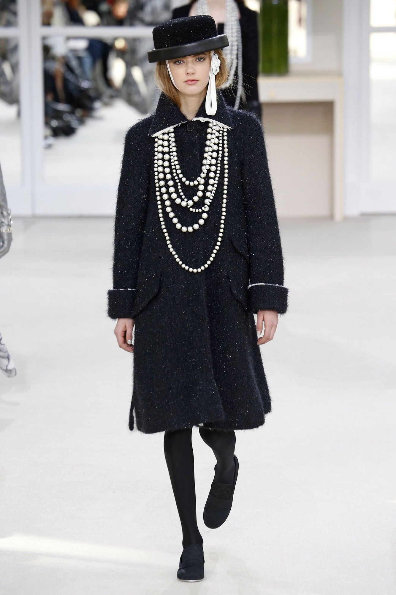 Коллекция Chanel прет-а-порте сезона осень-зима 2016-2017_51