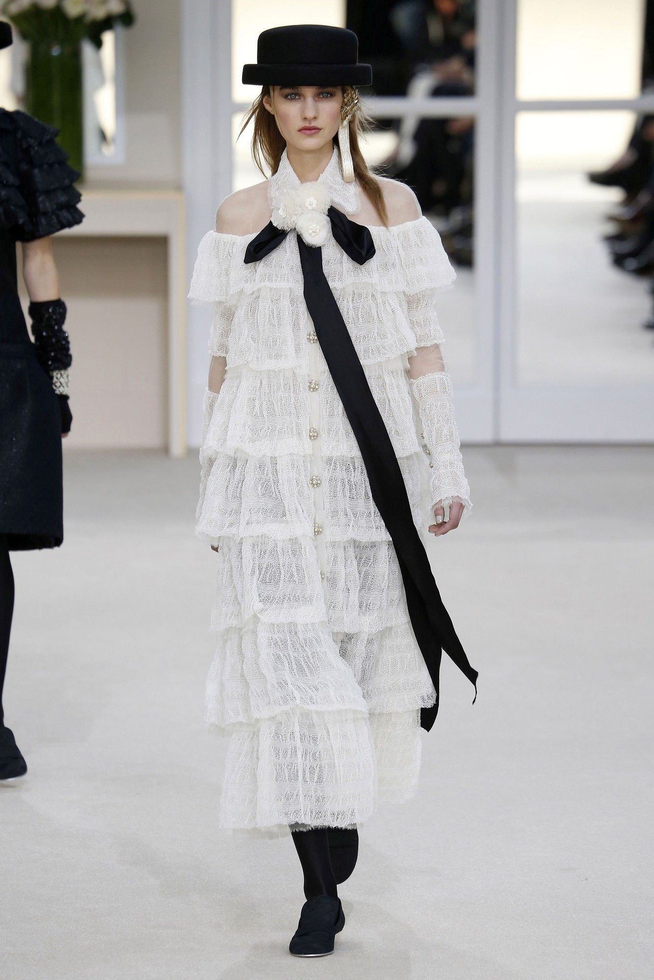Коллекция Chanel прет-а-порте сезона осень-зима 2016-2017_84