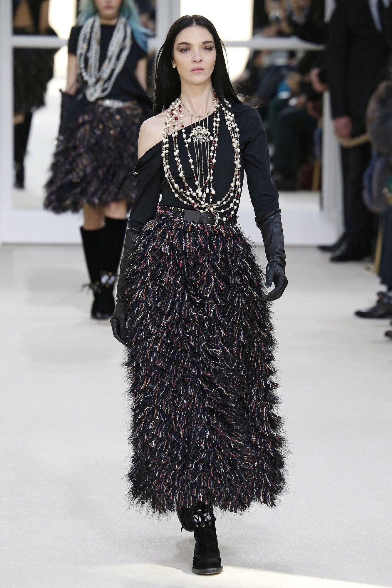 Коллекция Chanel прет-а-порте сезона осень-зима 2016-2017_79