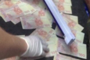 У Рівному майора поліції схопили на хабарі