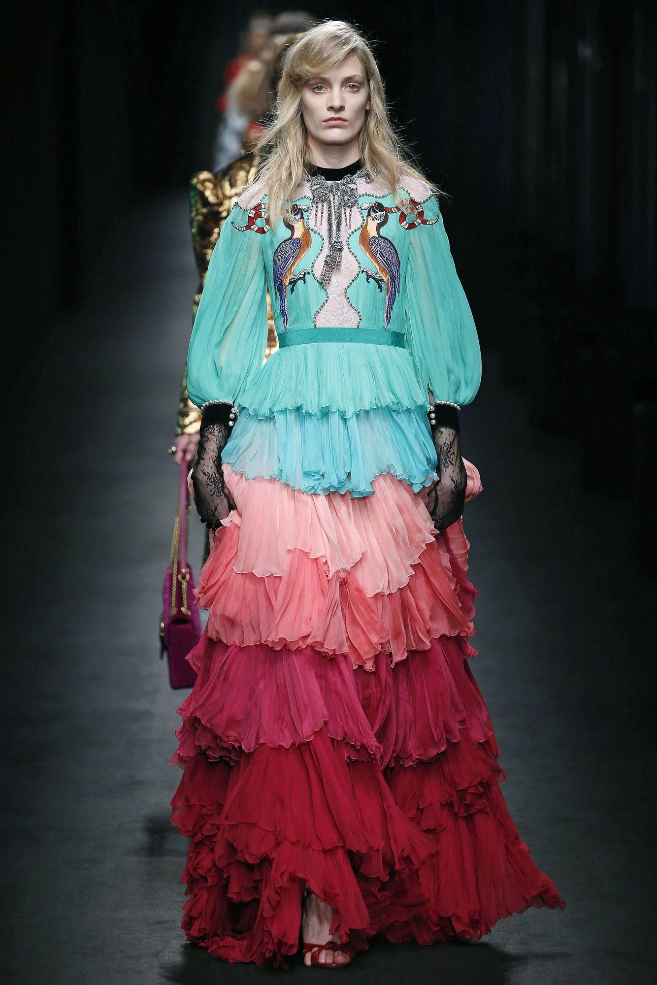 Коллекция Gucci прет-а-порте сезона осень-зима 2016-2017_41
