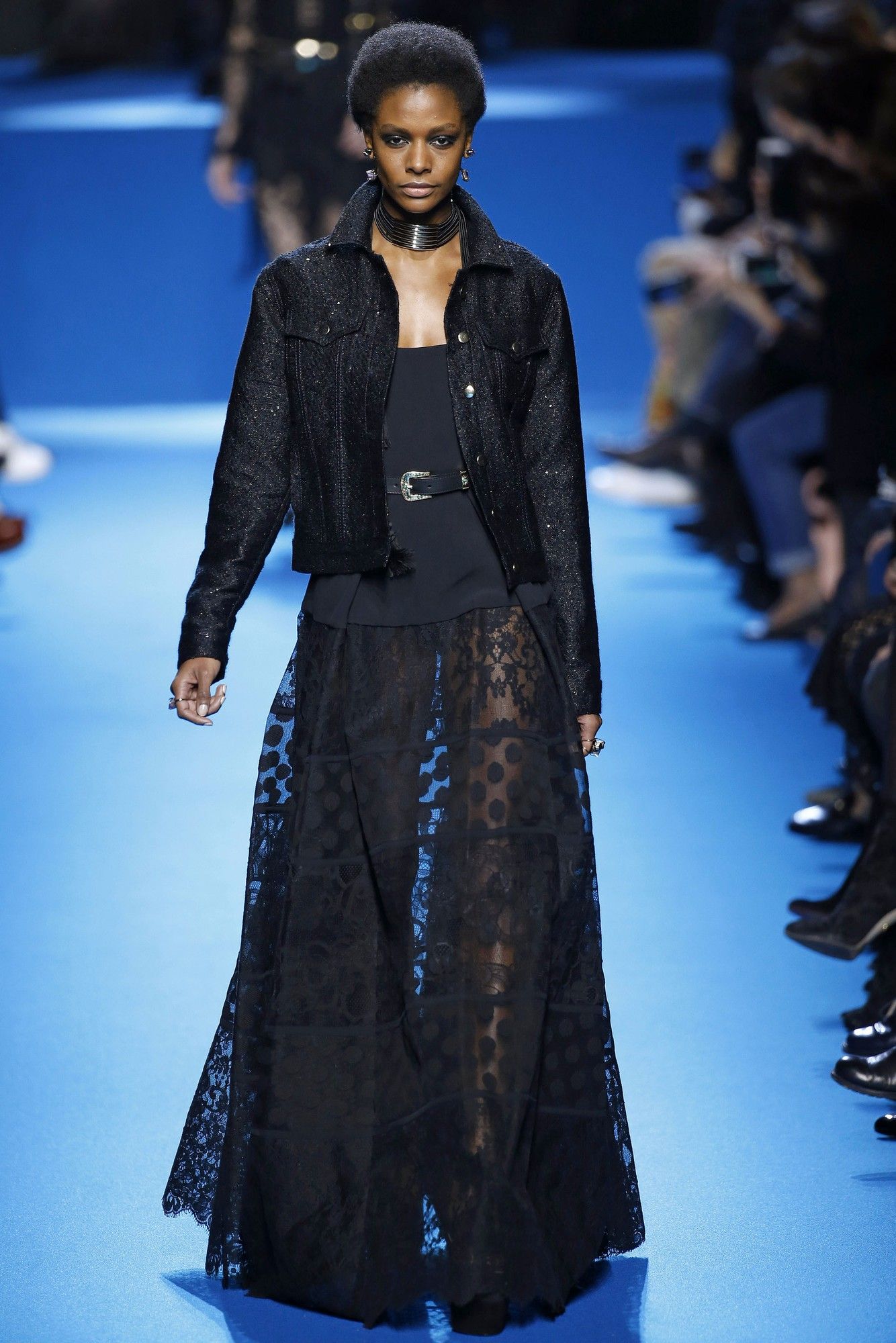Коллекция Elie Saab прет-а-порте сезона осень-зима 2016-2017_37