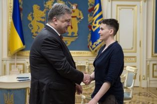 Савченко випередила в рейтингу Порошенка. Соцдослідження президентських вподобань українців
