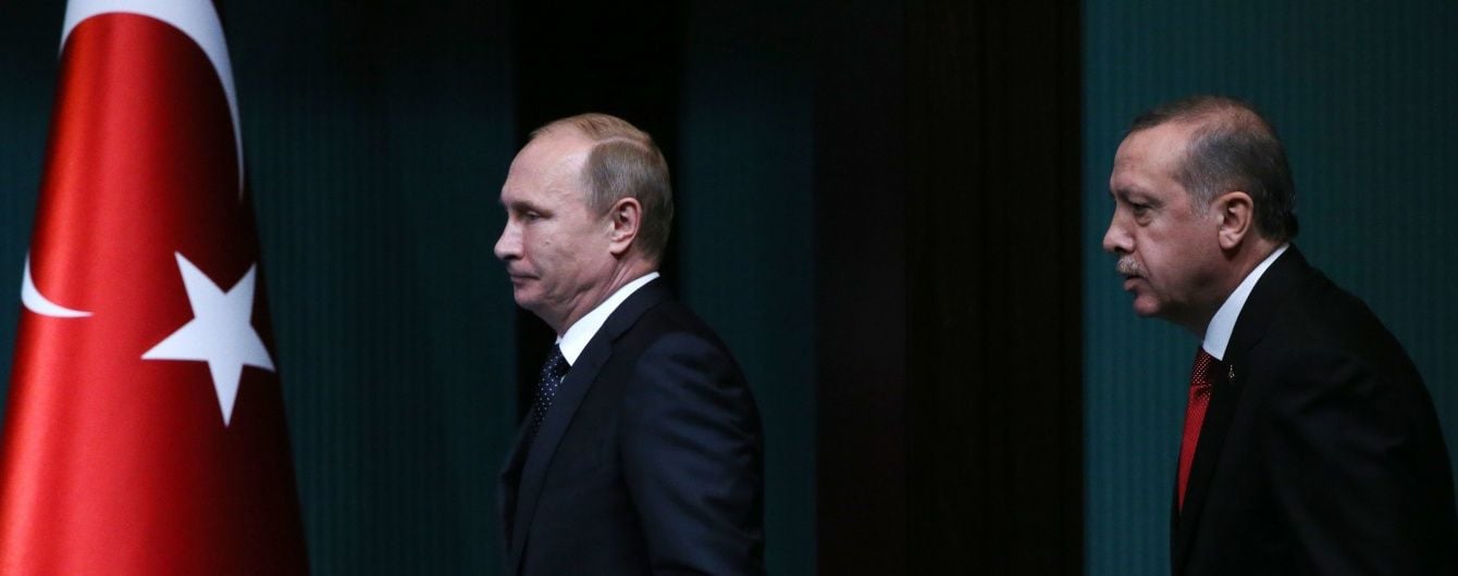 Эрдоган летит на встречу с Путиным после авиаудара по турецкому конвою в Сирии