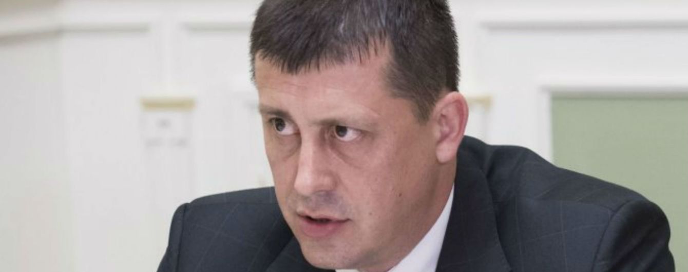 Довгоочікуваний старт Uber в Києві й затримання головного санлікаря України. 5 головних новин дня