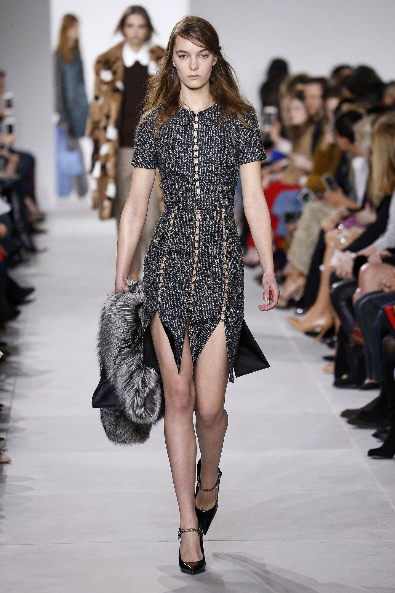 Коллекция Michael Kors прет-а-порте сезона осень-зима 2016-2017_15