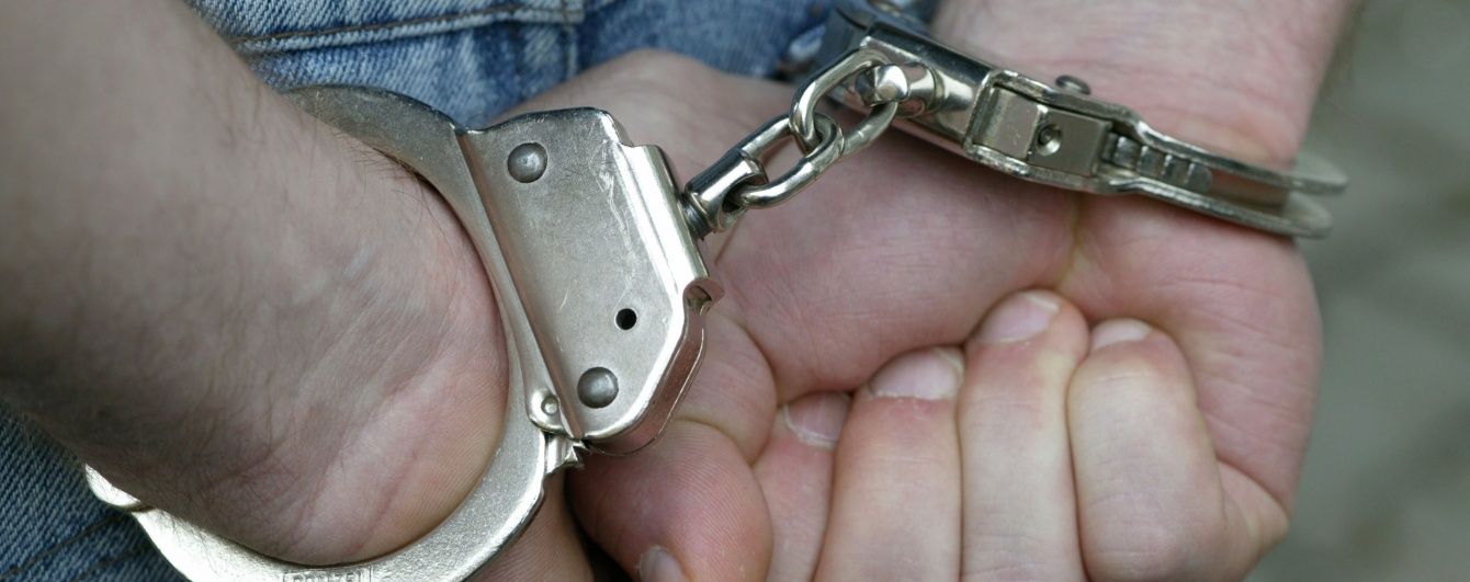 На Полтавщине задержали кавказцев, которые 2 года грабили магазины и граждан