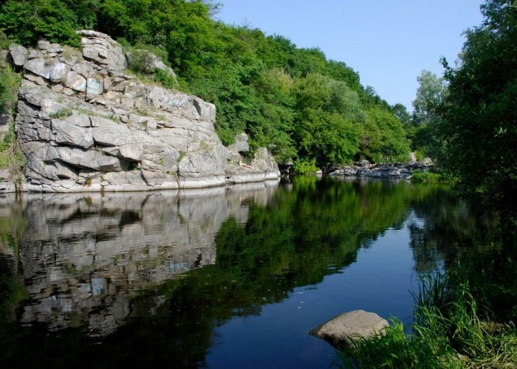 Монастирище, для блогів