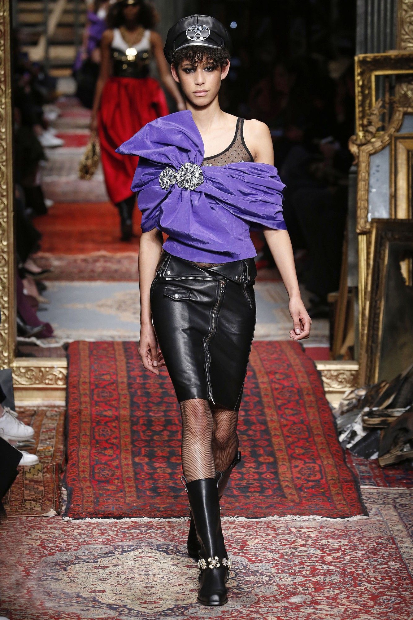 Коллекция Moschino прет-а-порте сезона осень-зима 2016-2017_2