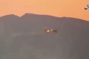 ЗМІ опублікували відео збиття російського вертольота в Сирії