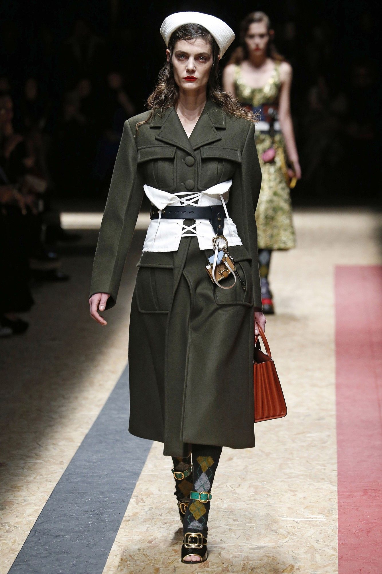Коллекция Prada прет-а-порте сезона осень-зима 2016-2017_6