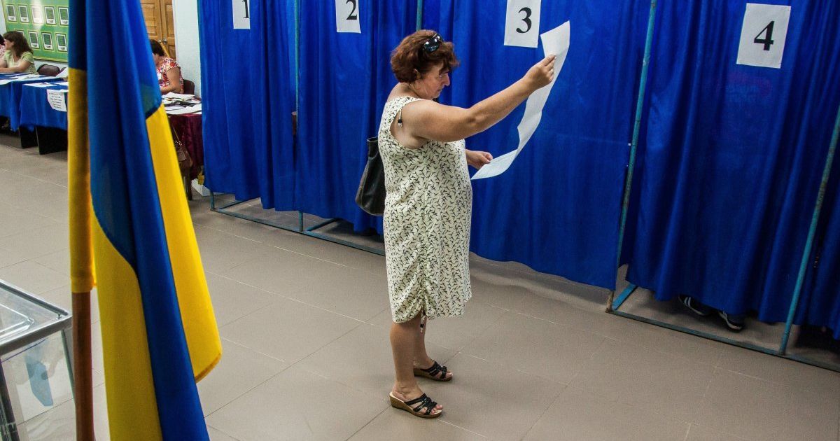Довыборы в Раду: в пяти округах уже определены победители