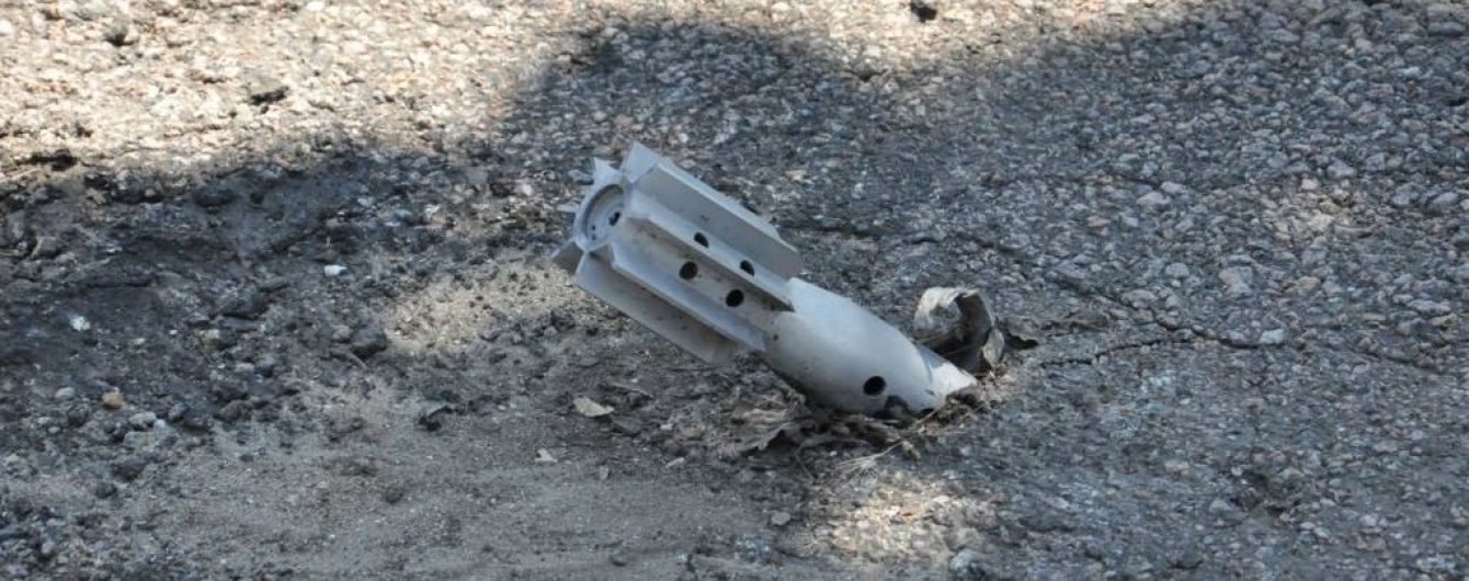 Інтенсивні обстріли і загроза повітряного тероризму. Хроніка АТО 15.08.2016
