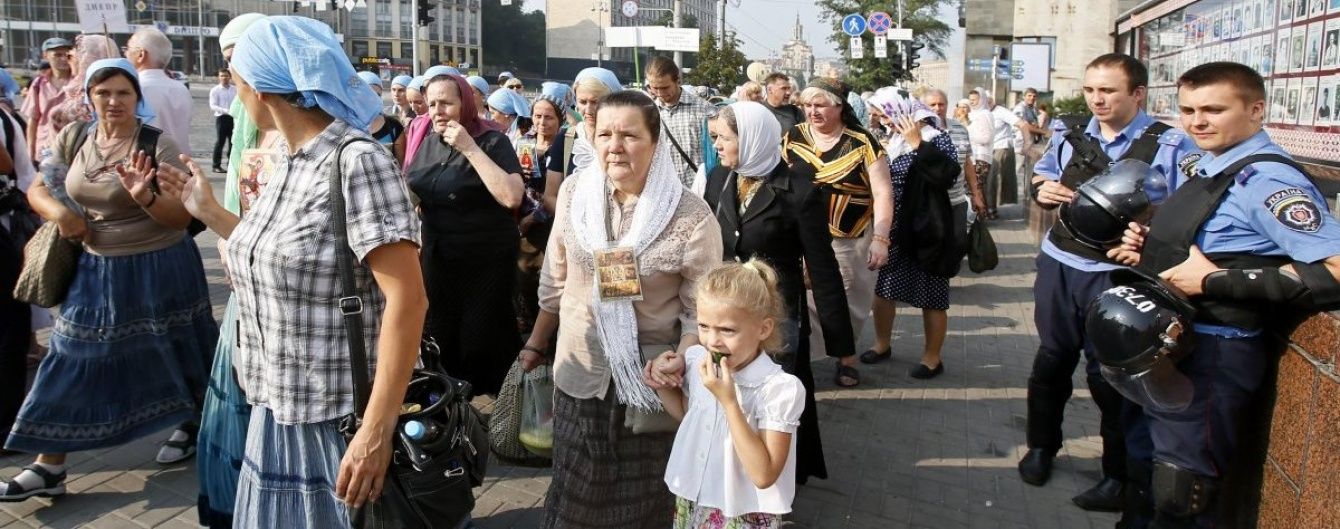 У Києві обмежать рух транспорту через молебні та хресні ходи до Дня хрещення Русі