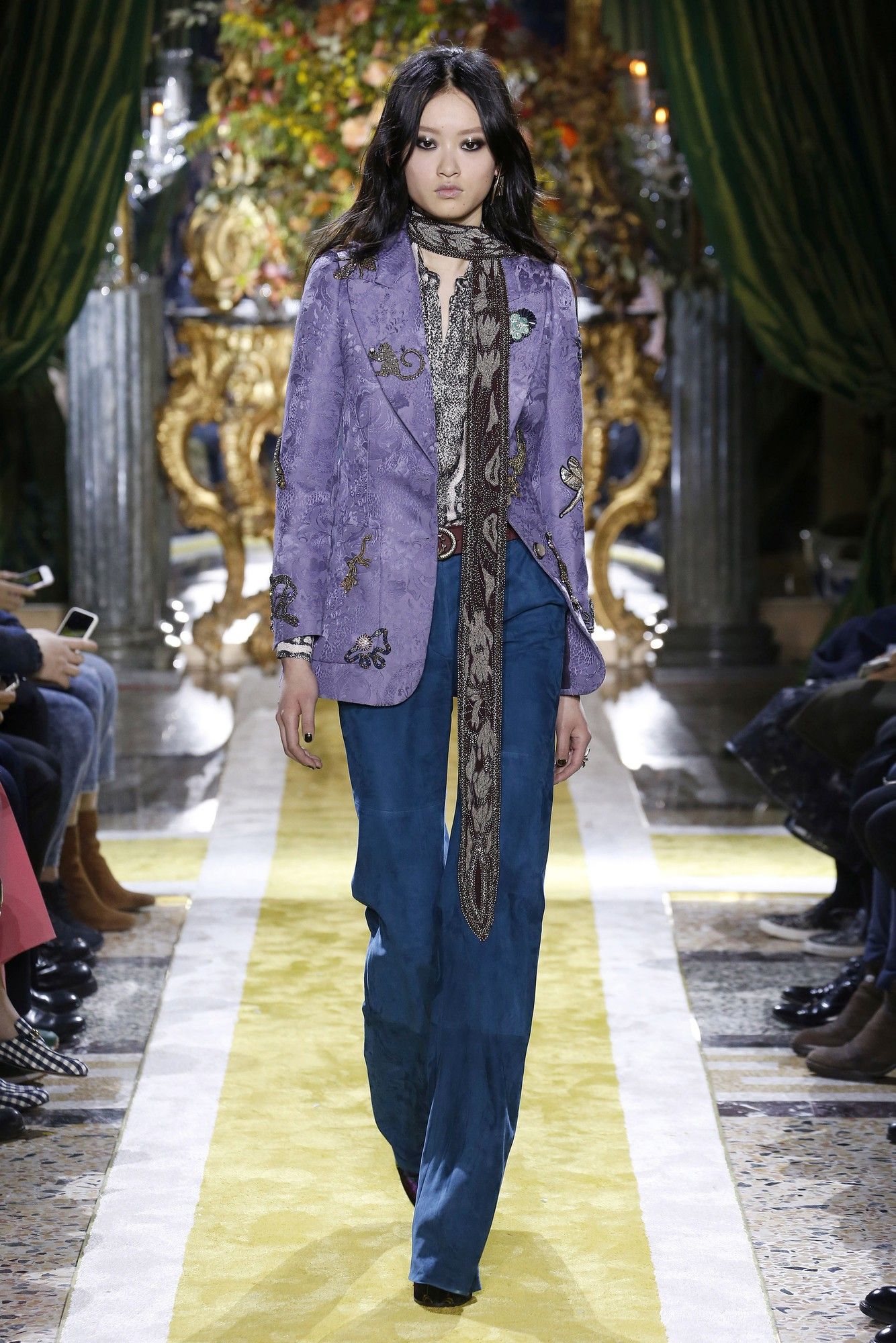 Коллекция Roberto Cavalli прет-а-порте сезона осень-зима 2016-2017_4