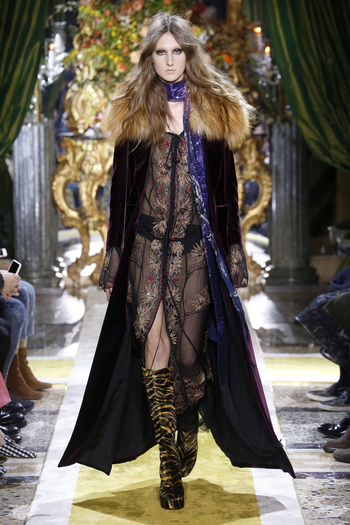 Коллекция Roberto Cavalli прет-а-порте сезона осень-зима 2016-2017_2