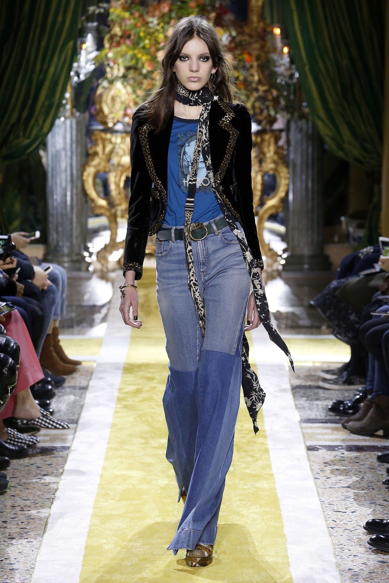 Коллекция Roberto Cavalli прет-а-порте сезона осень-зима 2016-2017_3