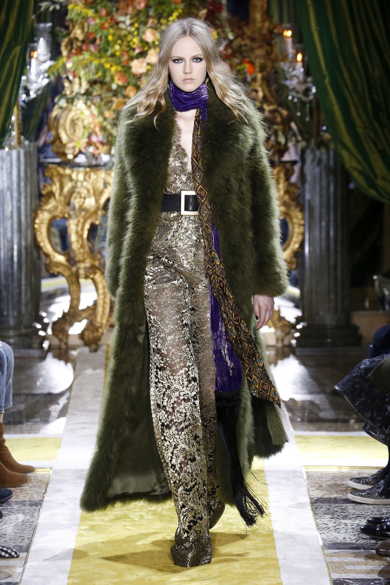 Коллекция Roberto Cavalli прет-а-порте сезона осень-зима 2016-2017_13