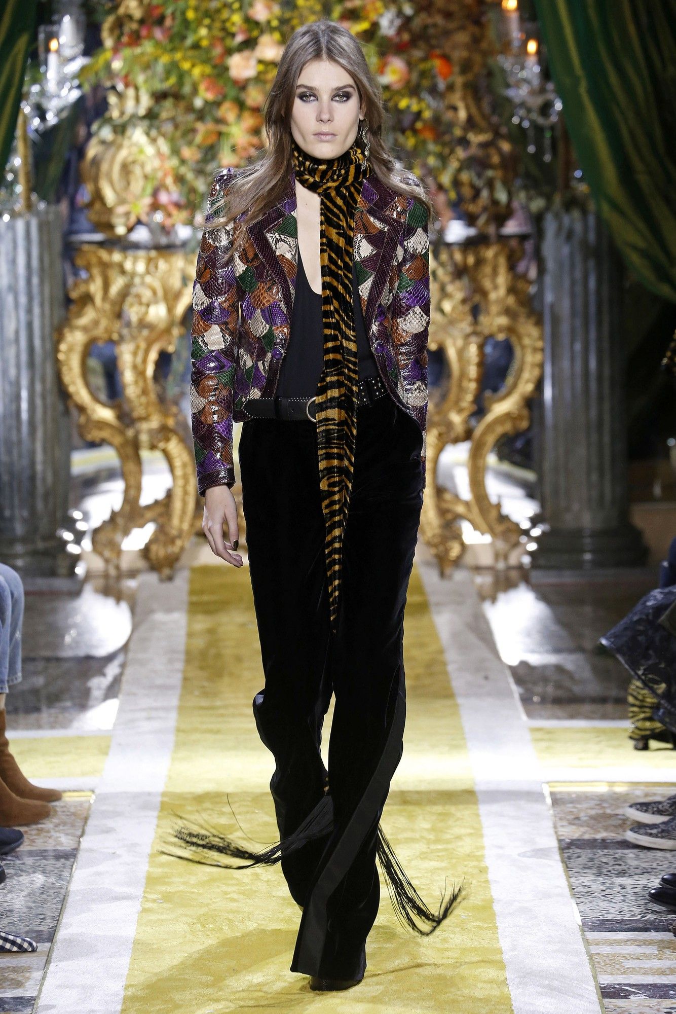 Коллекция Roberto Cavalli прет-а-порте сезона осень-зима 2016-2017_9