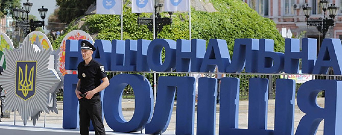 У Львові жінка намагалась вкоротити віку собі, синові та сусідам