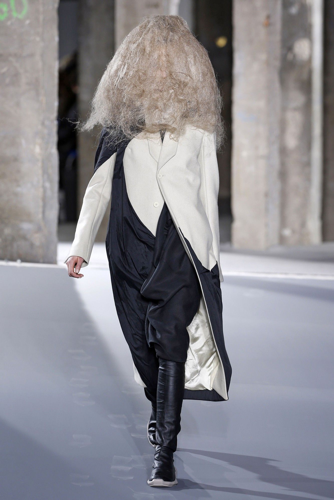 Коллекция Rick Owens прет-а-порте сезона осень-зима 2016-2017_6