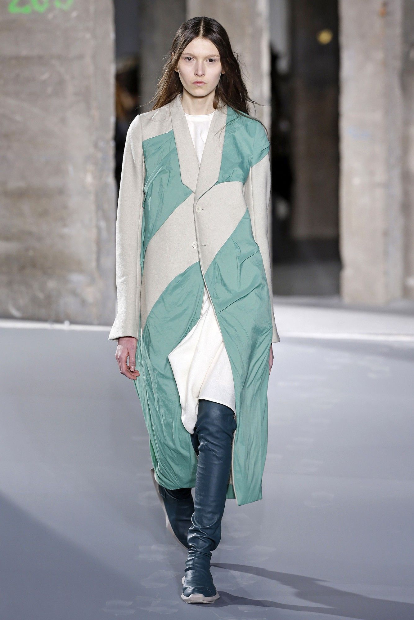 Коллекция Rick Owens прет-а-порте сезона осень-зима 2016-2017_12