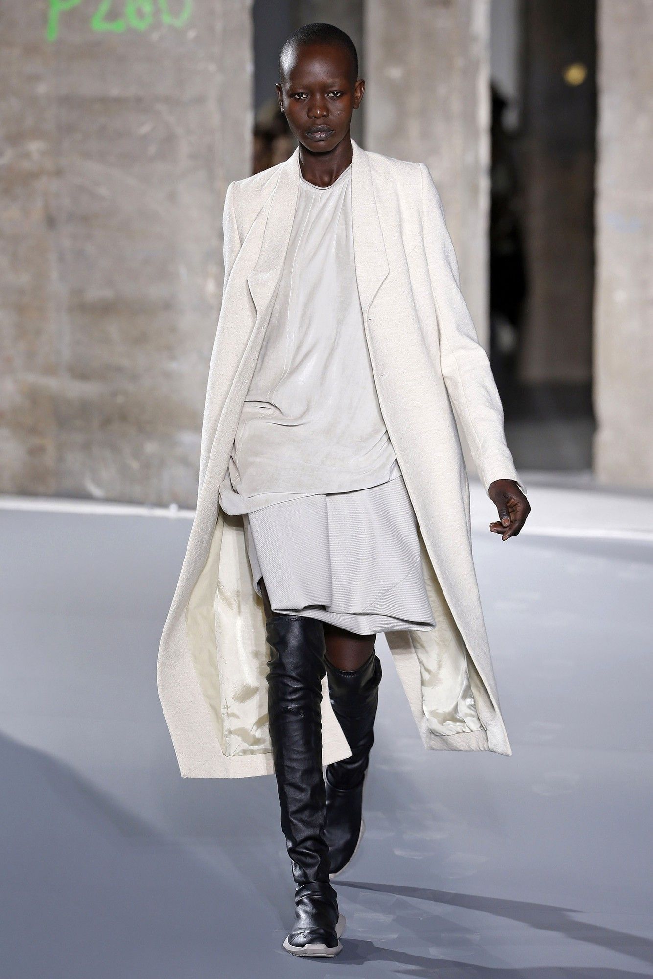Коллекция Rick Owens прет-а-порте сезона осень-зима 2016-2017_8