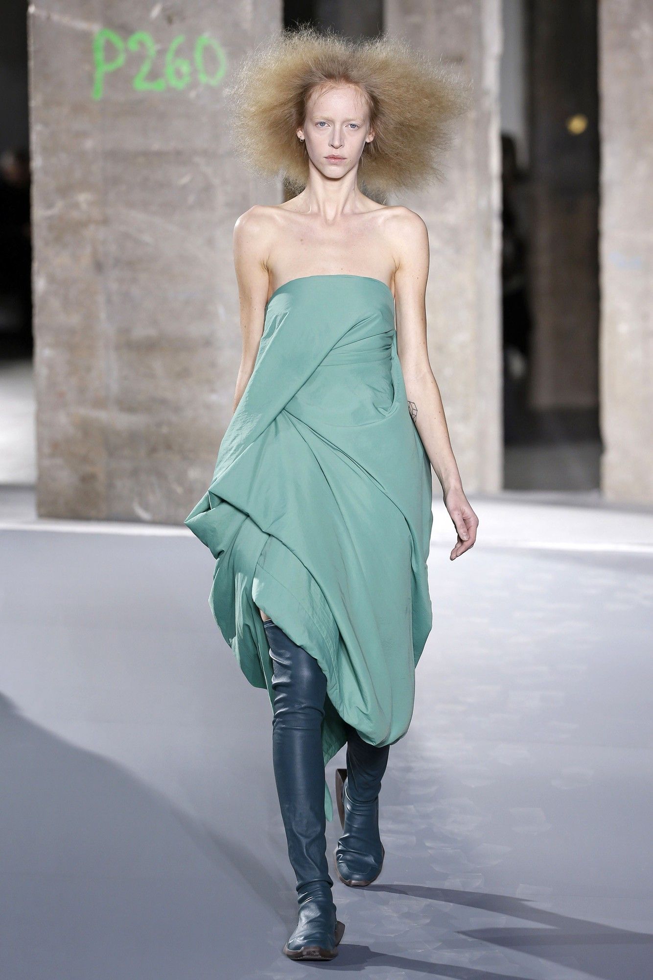 Коллекция Rick Owens прет-а-порте сезона осень-зима 2016-2017_21