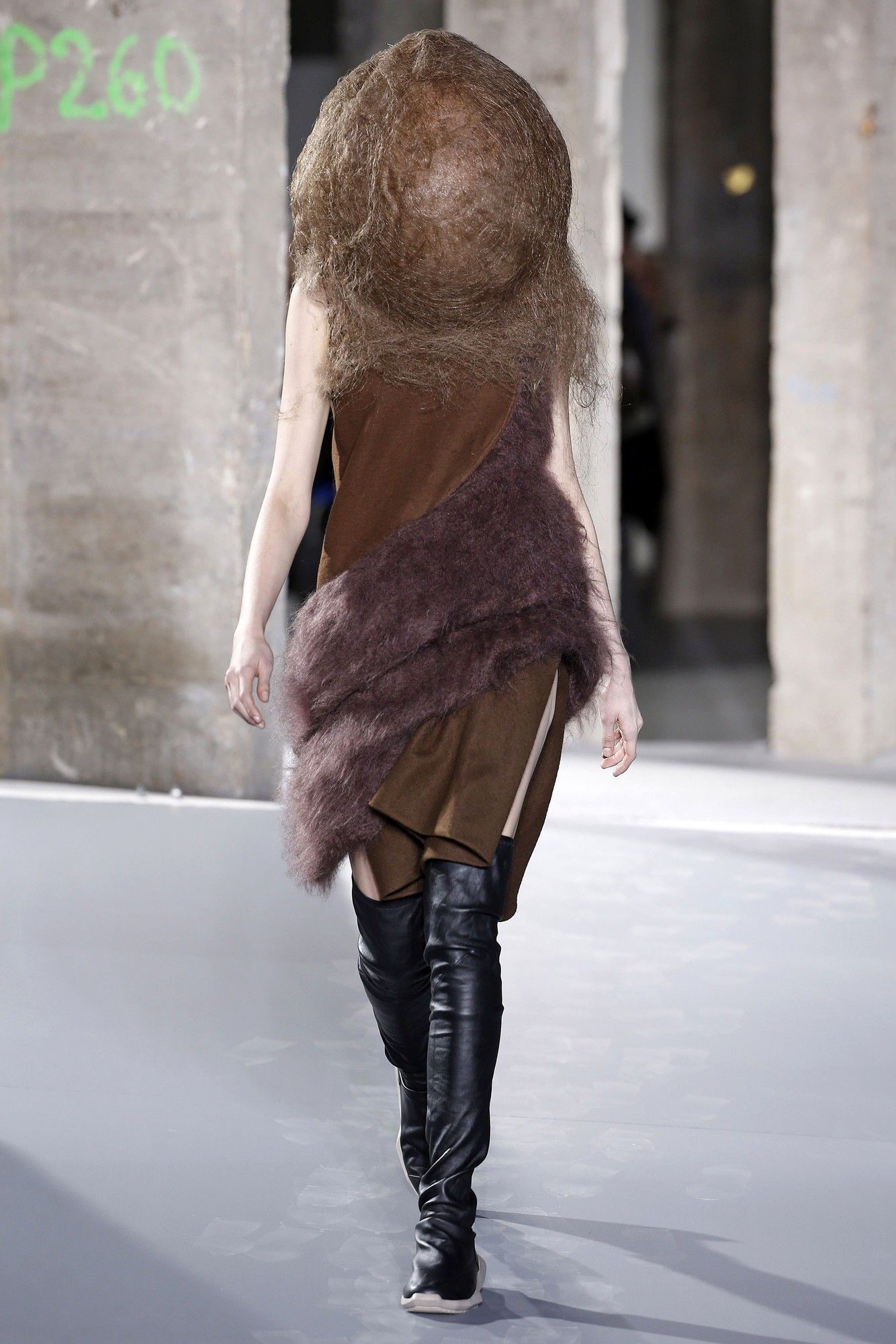 Коллекция Rick Owens прет-а-порте сезона осень-зима 2016-2017_31