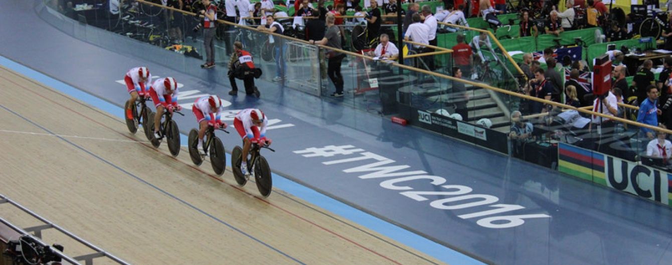 Трьох російських велосипедистів виселили з Олімпійського селища