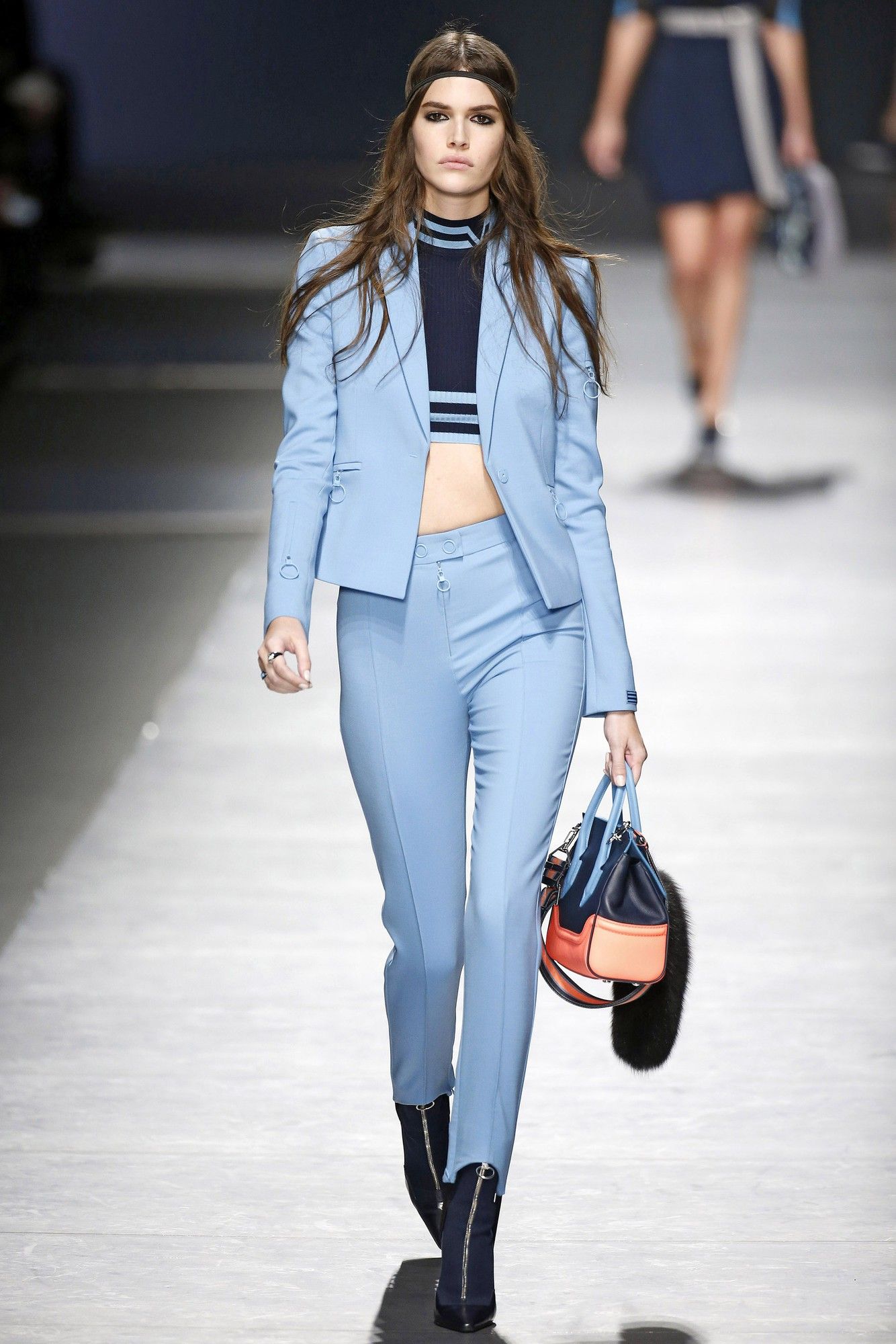 Коллекция Versace прет-а-порте сезона осень-зима 2016-2017_9
