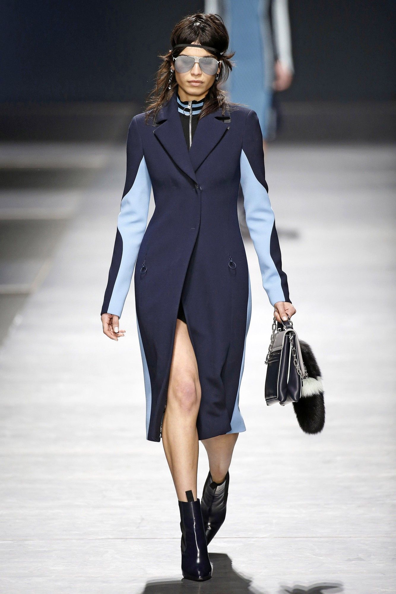 Коллекция Versace прет-а-порте сезона осень-зима 2016-2017_12