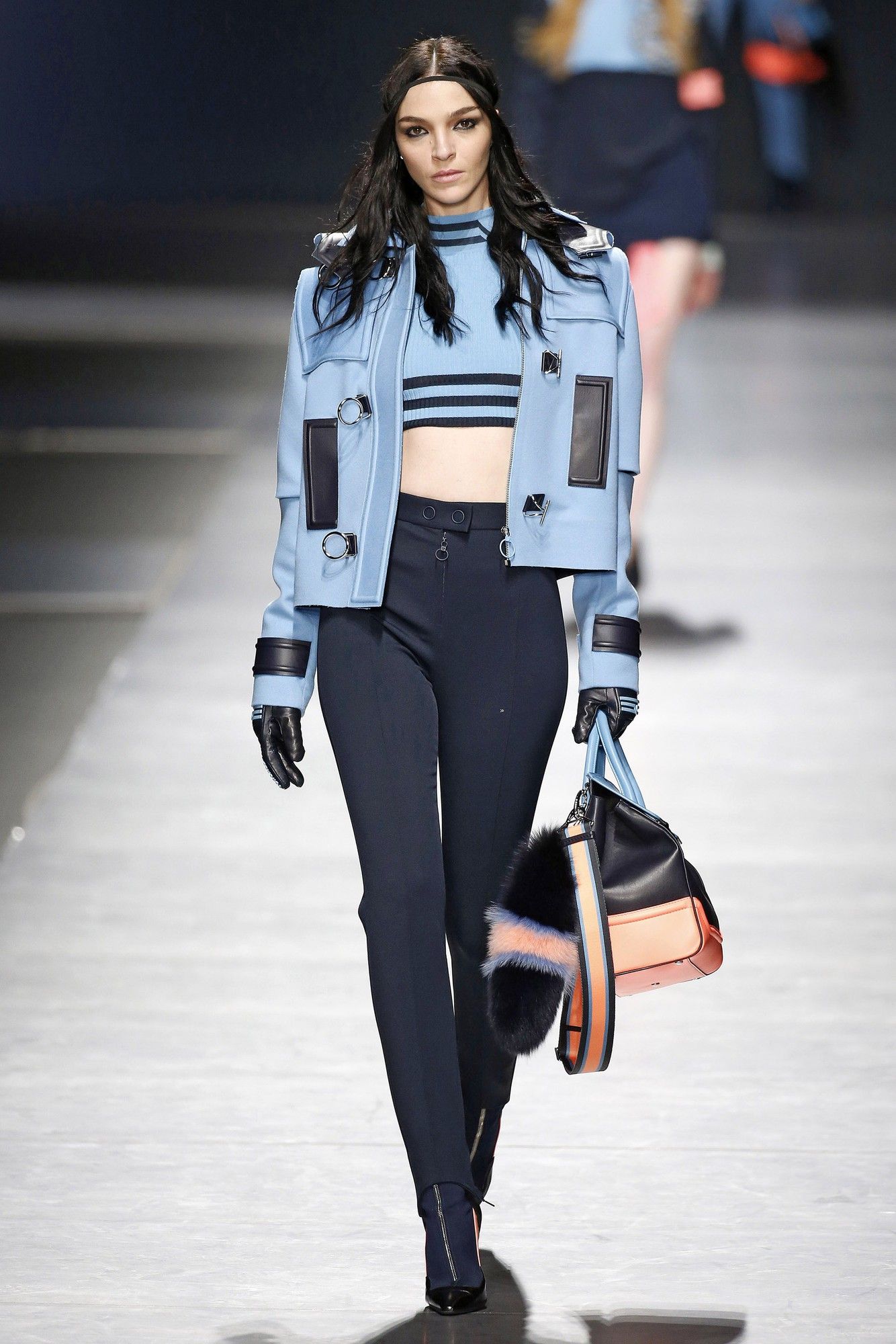 Коллекция Versace прет-а-порте сезона осень-зима 2016-2017_7